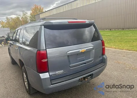 2015 Chevrolet Suburban K1500 Lt z USA, uszkodzony, nr VIN 1GNSKJKC9FR651252